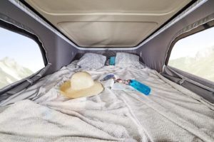 Ahorn Van Big City buscamper met badkamer