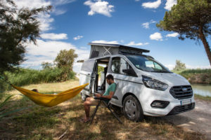 Panama Van P\54 buscamper