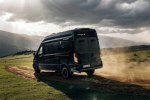 Sunlight Cliff 590 4×4 Adventure Edition off-road buscamper op basis van Ford Transit